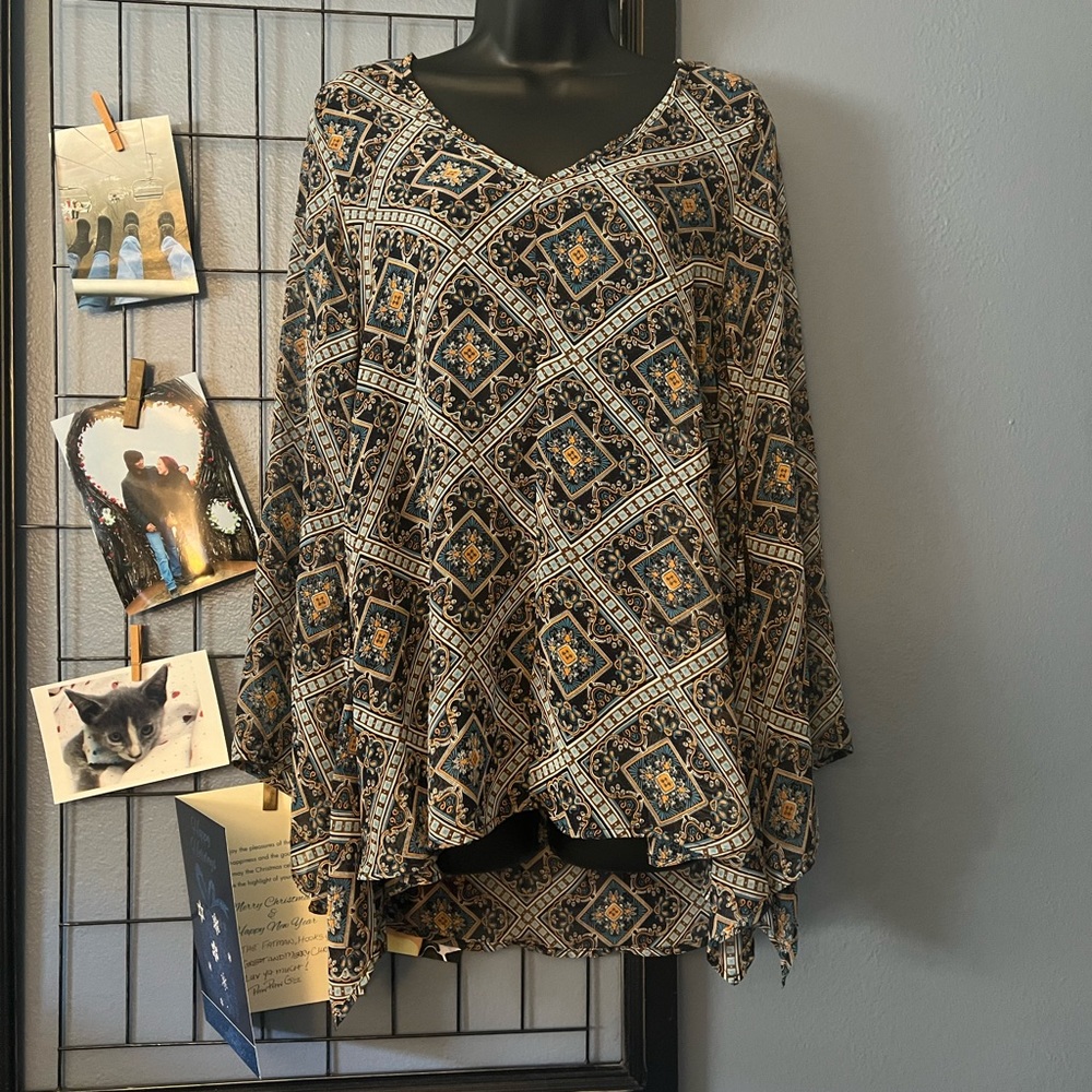 Altar’d State Blouse